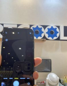 iphoneXR】撮影画面が真っ暗に | iPhone修理 スマートクール